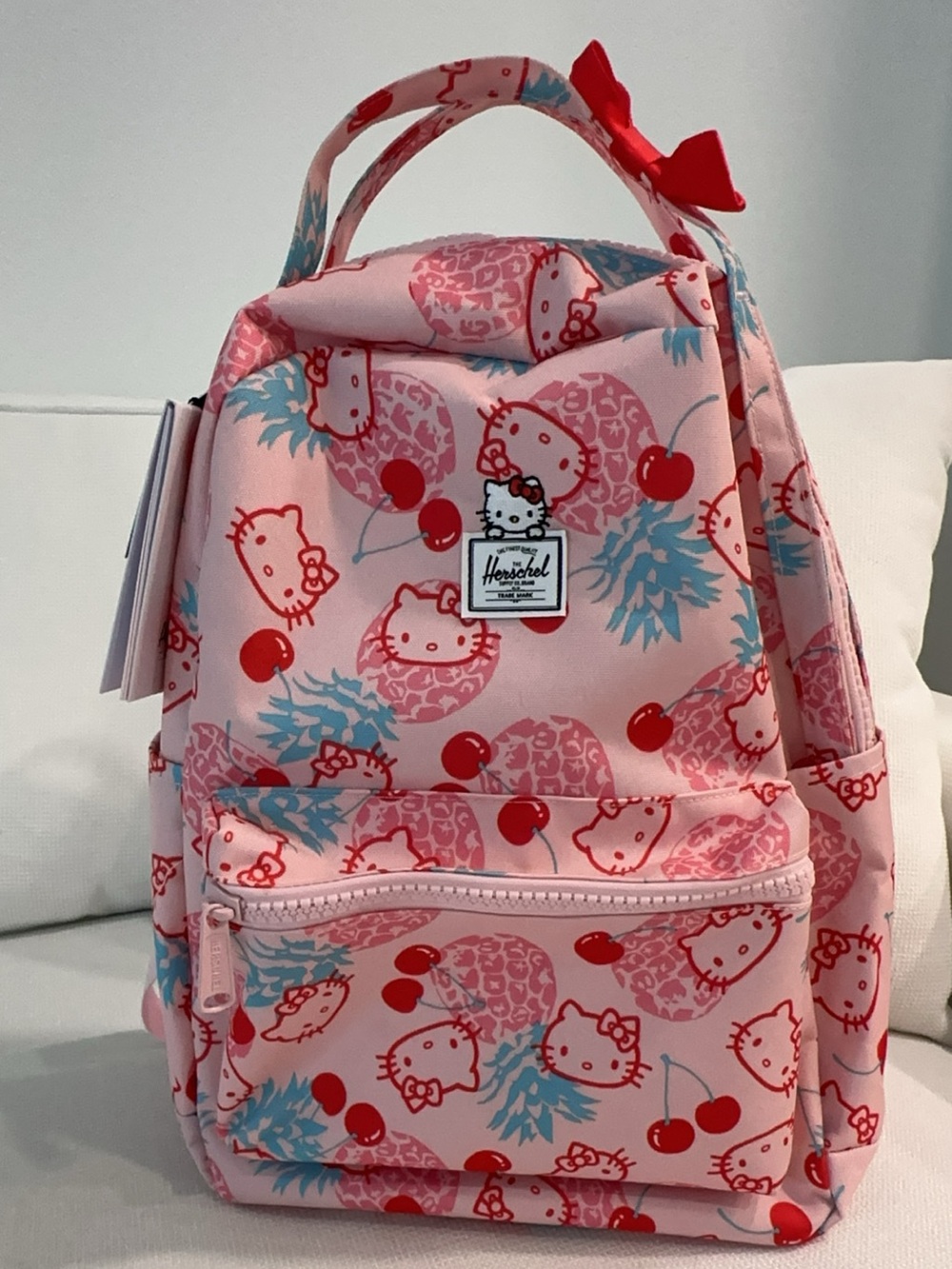 Collectors Item Herschel Supply Hello Kitty
Pineapples Backpack 2020